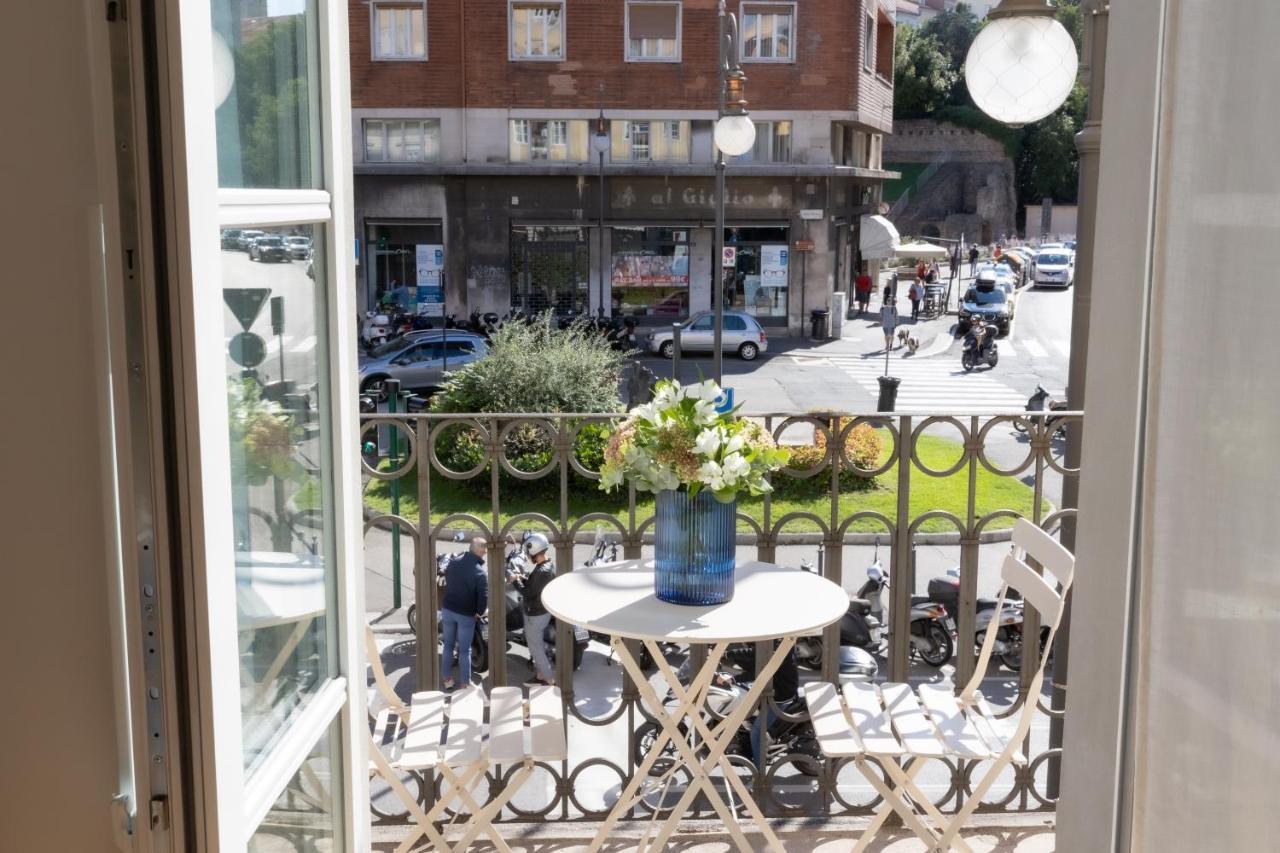 S1 Luxury Suites And Rooms Trieste Eksteriør bilde