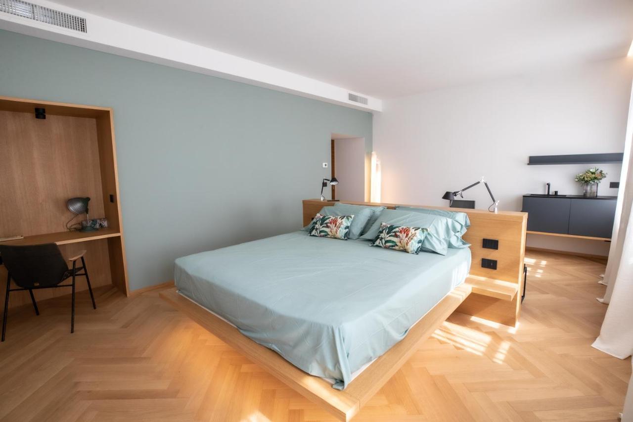S1 Luxury Suites And Rooms Trieste Eksteriør bilde