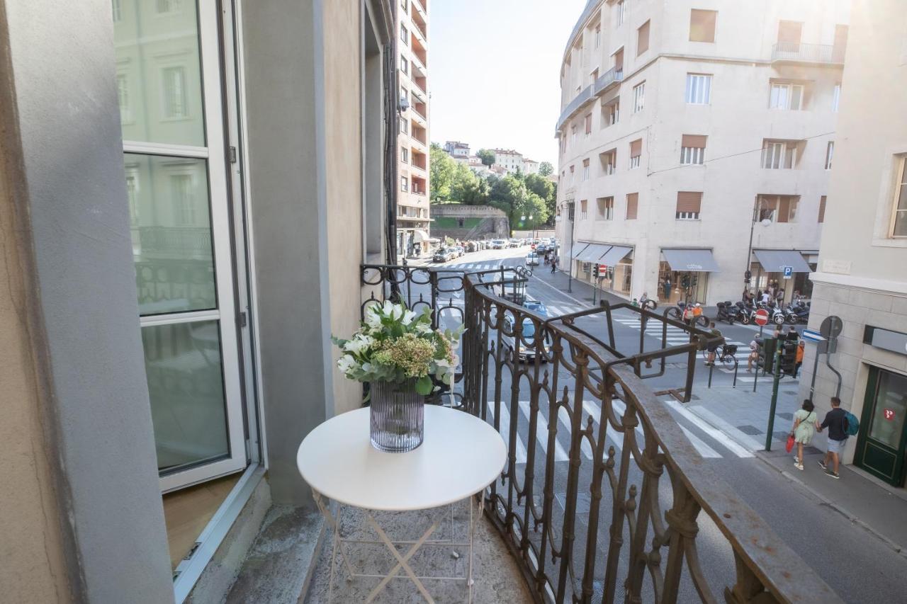 S1 Luxury Suites And Rooms Trieste Eksteriør bilde