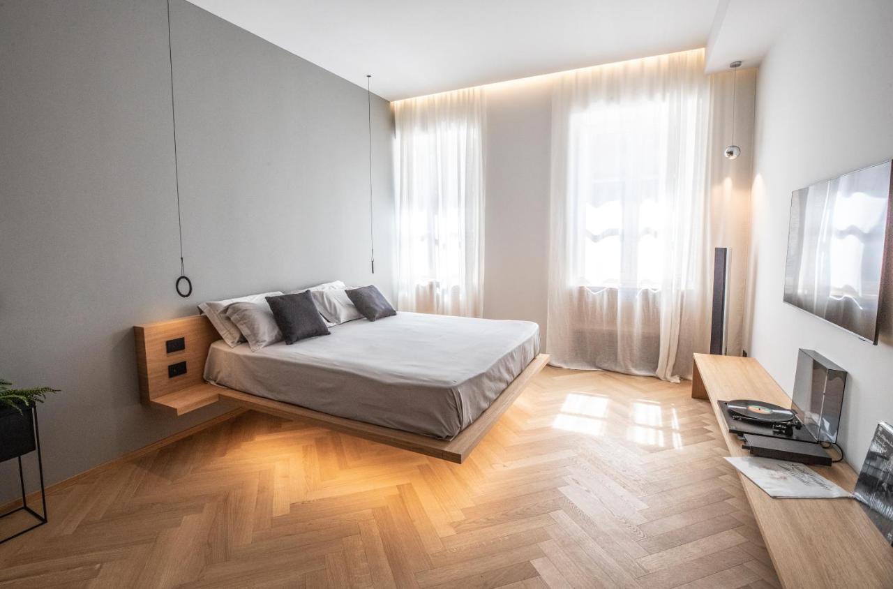 S1 Luxury Suites And Rooms Trieste Eksteriør bilde
