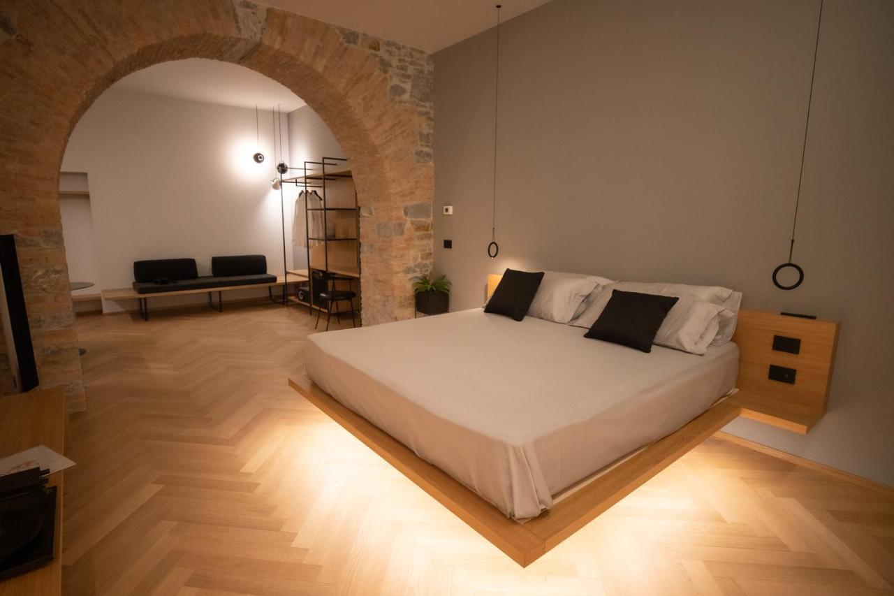 S1 Luxury Suites And Rooms Trieste Eksteriør bilde