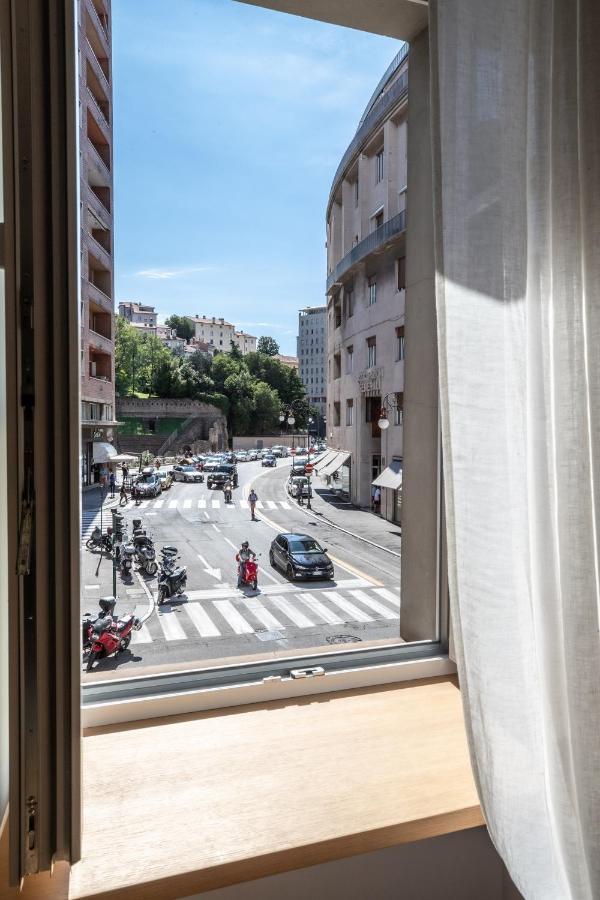 S1 Luxury Suites And Rooms Trieste Eksteriør bilde