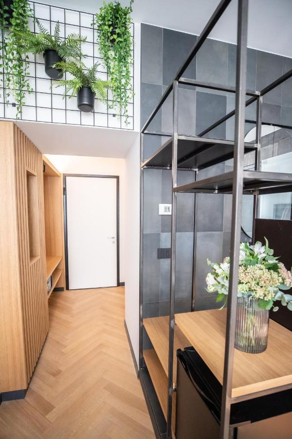 S1 Luxury Suites And Rooms Trieste Eksteriør bilde